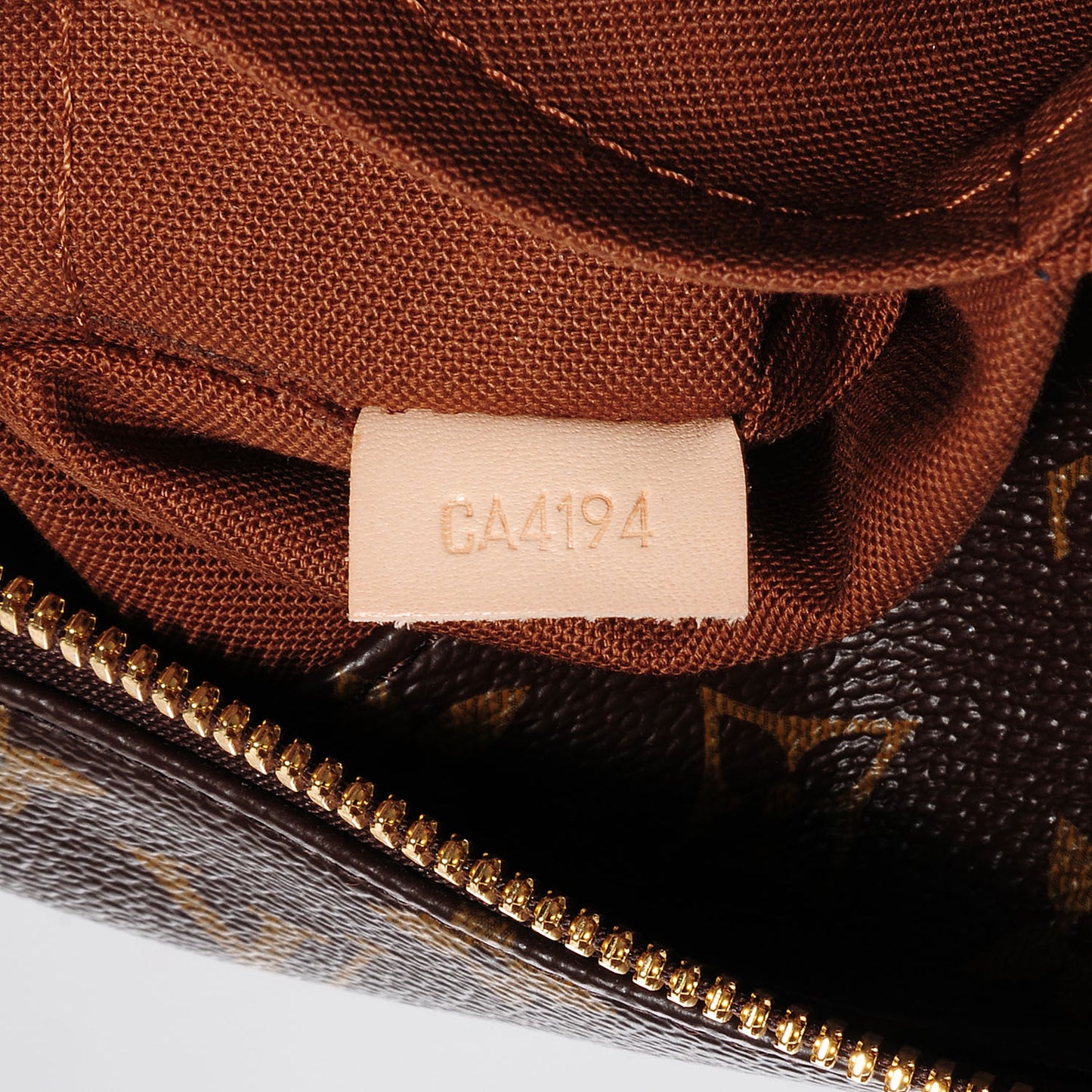 Monogram Sully MM