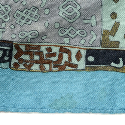 Hermes Cashmere Silk Persona Scarf 90 4 of 5