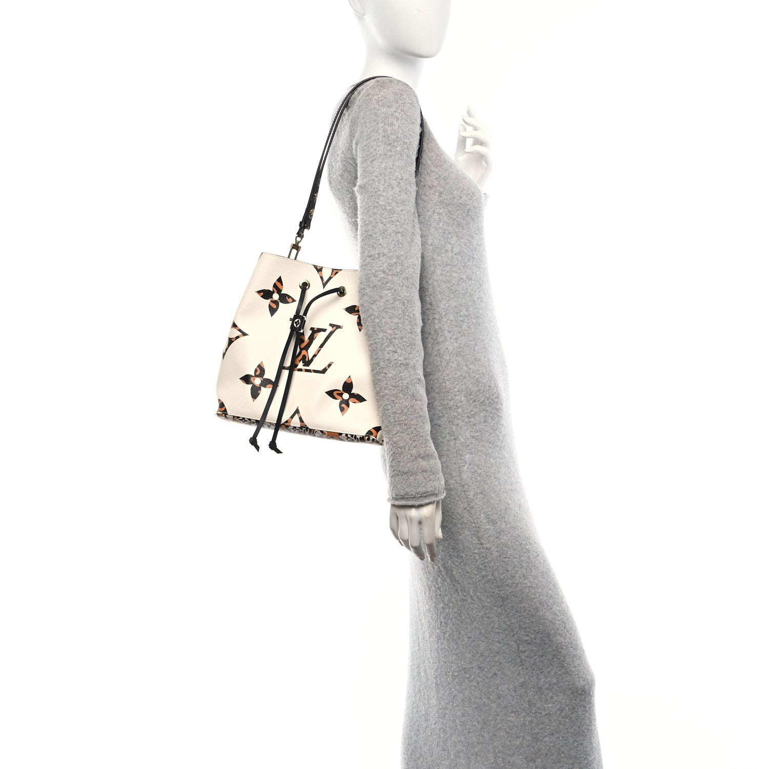 Louis Vuitton Monogram Giant Jungle NeoNoe Ivory 2 of 9