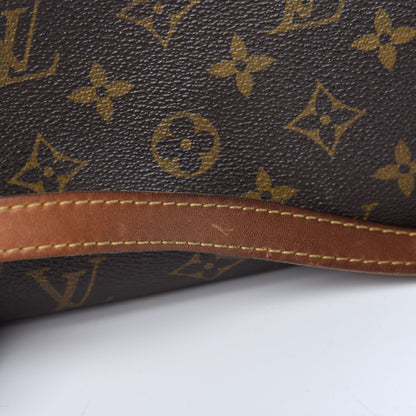 Louis Vuitton Monogram Totally MM 14 of 33