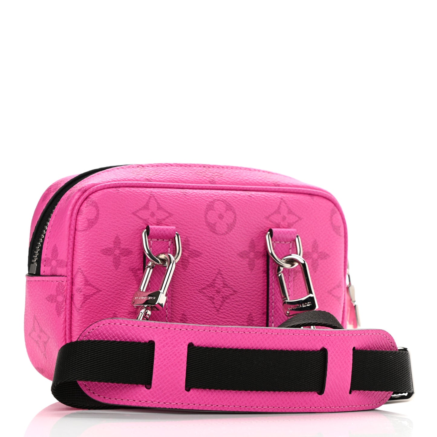 Taigarama Outdoor Pouch Fuchsia