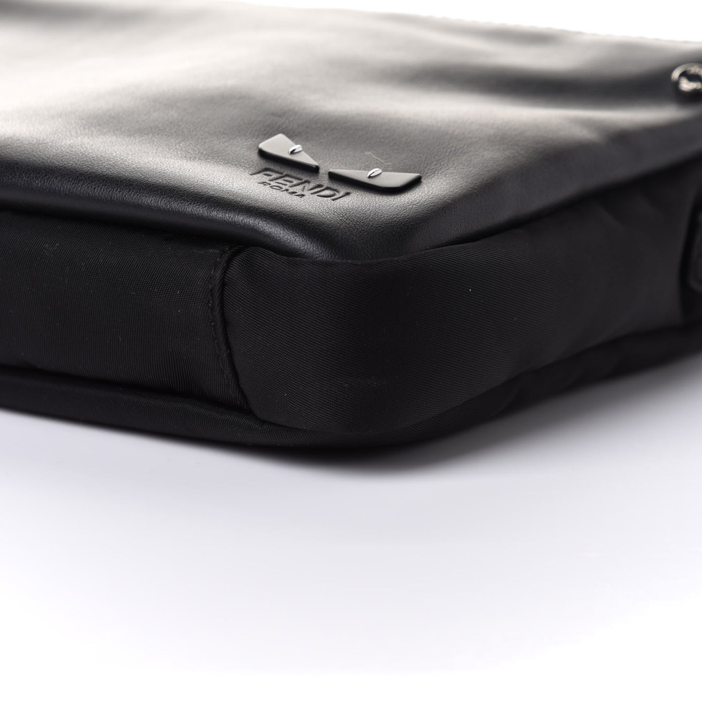 Nylon Vitello Century Opaco Mini Bug Eyes Flat Messenger Black