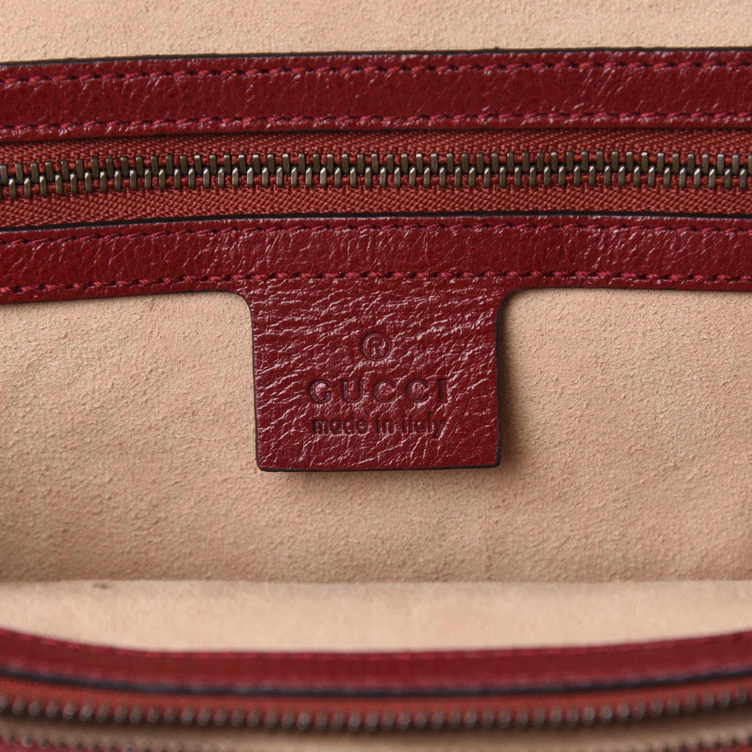 Gucci Piuma Lux Energy Medium Re(Belle) Top Handle Bag Romantic Cerise 8 of 11