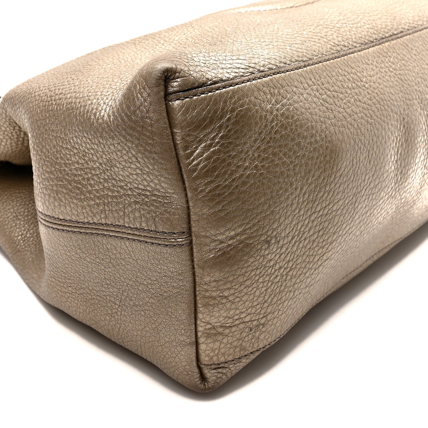 Metallic Pebbled Calfskin Medium Soho Chain Shoulder Bag Golden Beige