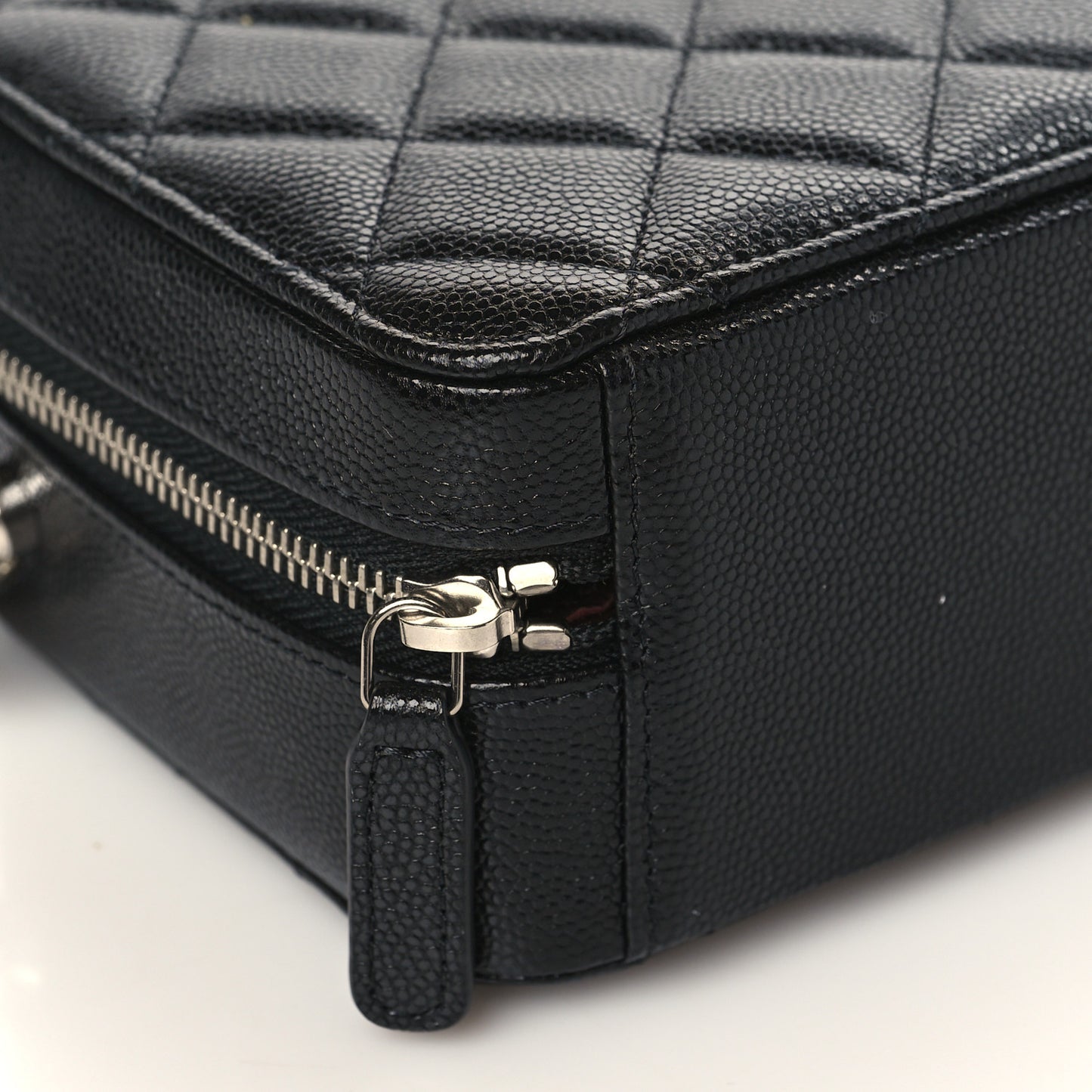Caviar Quilted Camera Bag Black