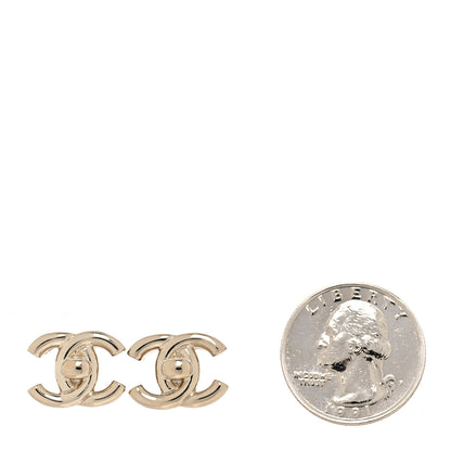 Chanel Metal CC Turnlock Earrings Gold 2 of 5