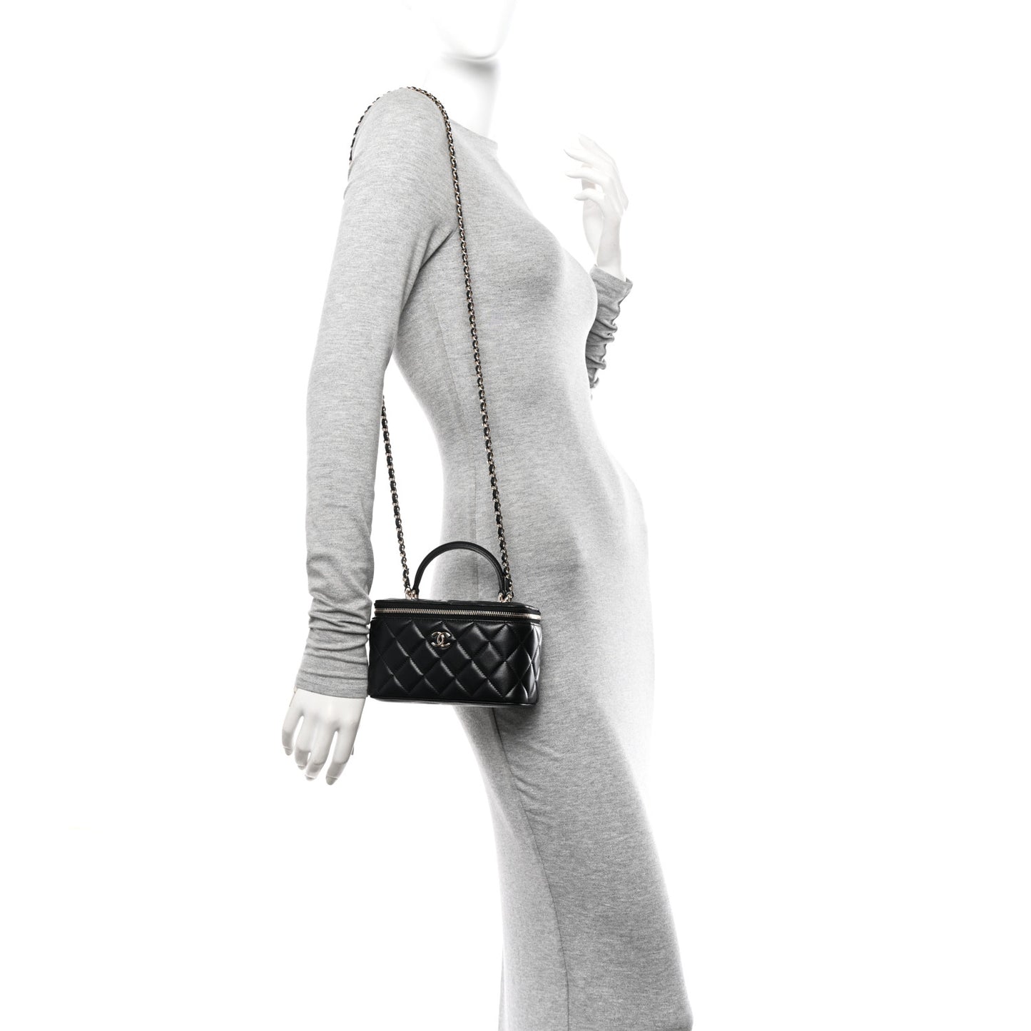 Lambskin Quilted Small Top Handle Vanity Case With Chain Black