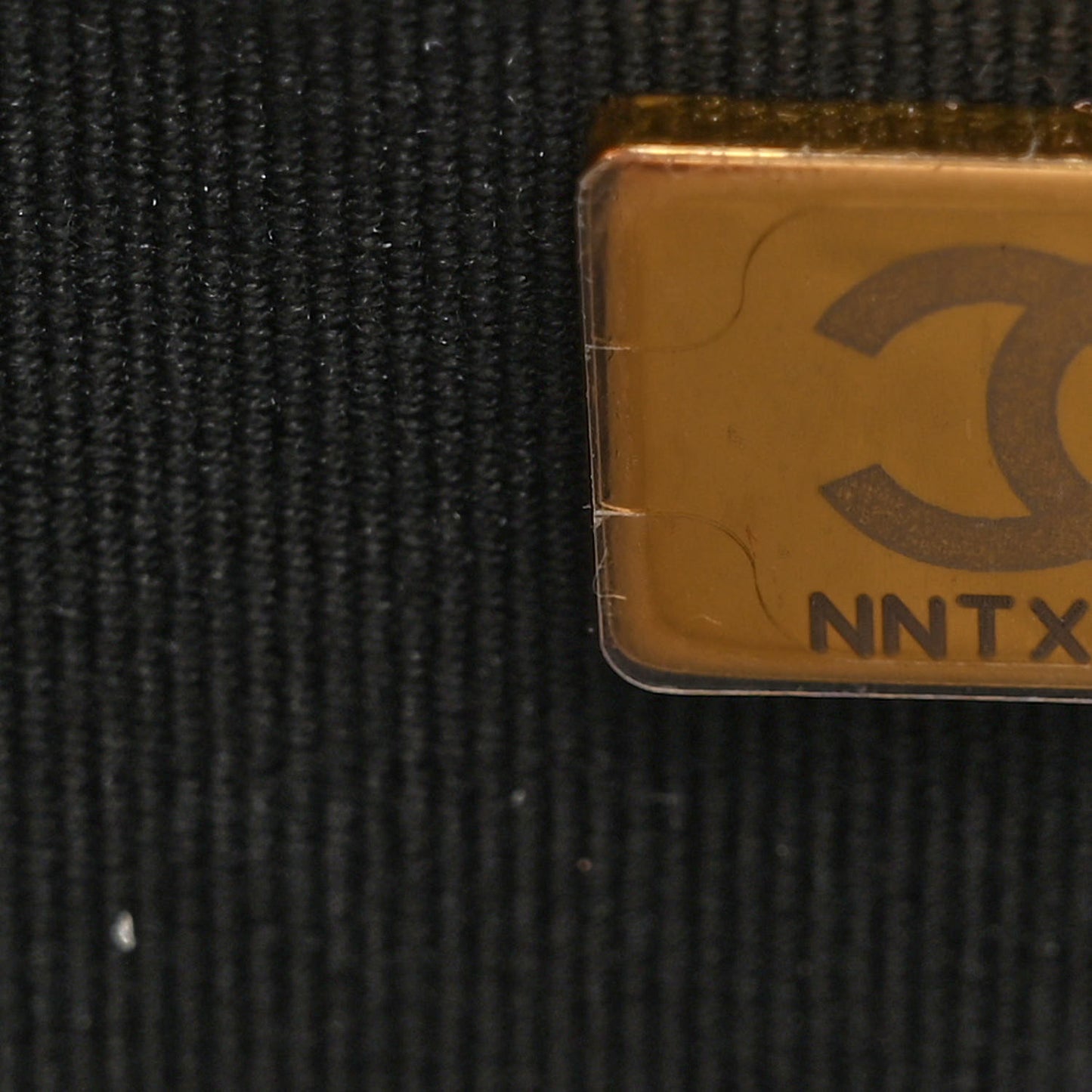 Caviar Quilted Medallion Wallet on Chain WOC Black