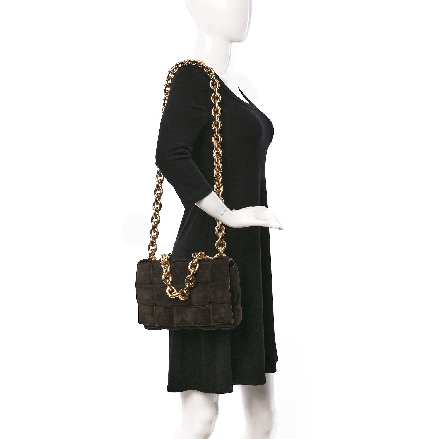 Bottega Veneta Suede Maxi Intrecciato Padded Chain Cassette Crossbody Bag Fondant 2 of 9