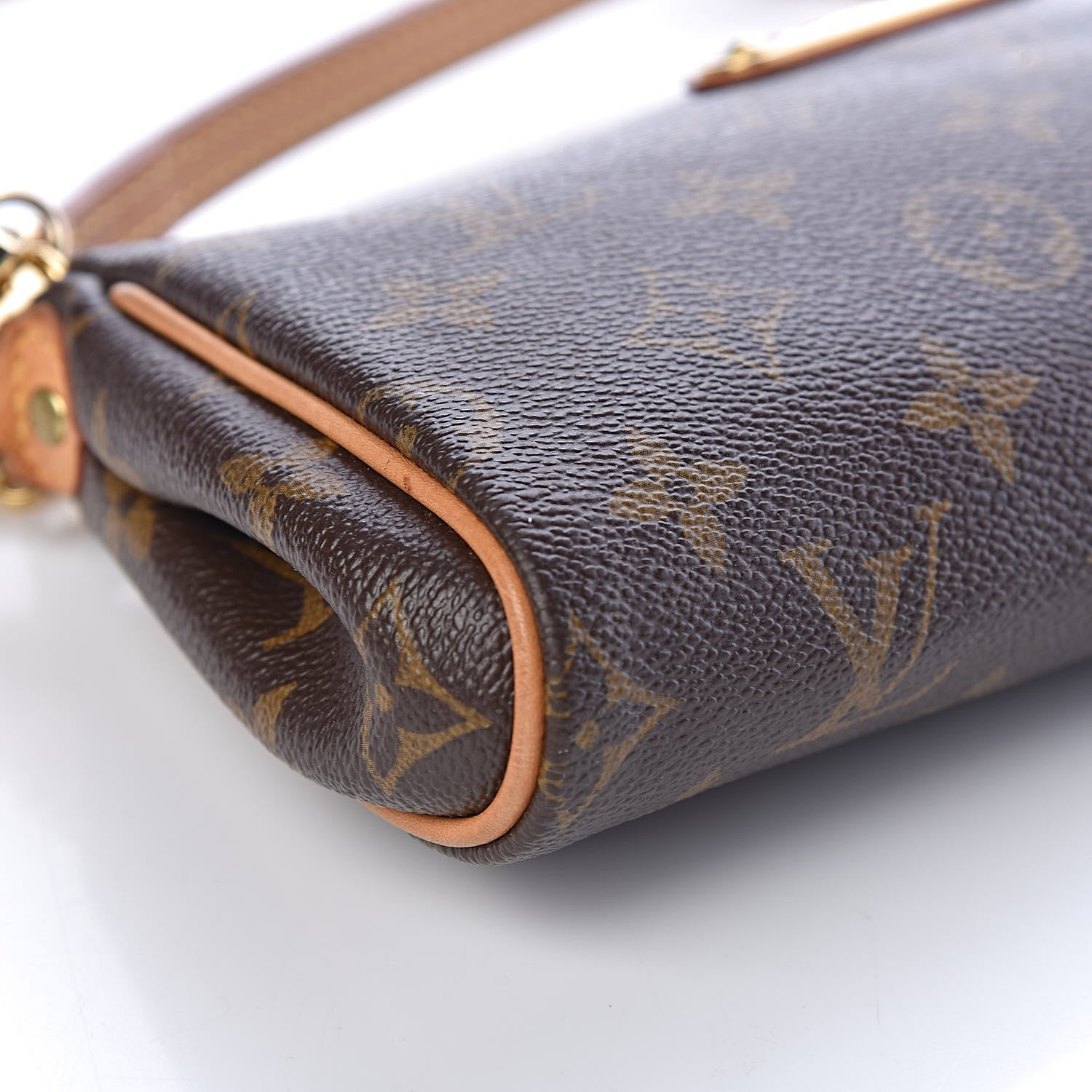 Louis Vuitton Monogram Eva Clutch 5 of 17
