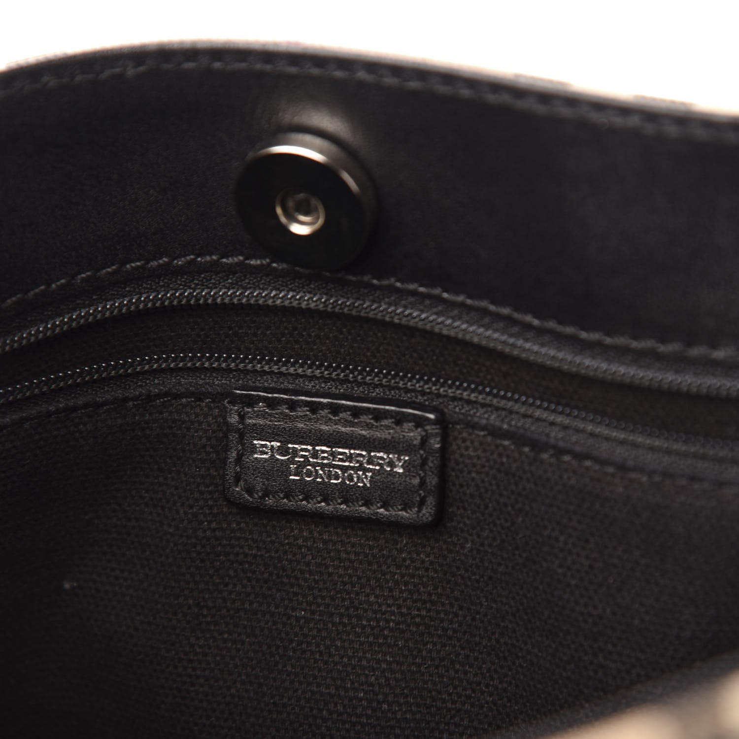 Burberry House Check Medium Tote 6 of 12