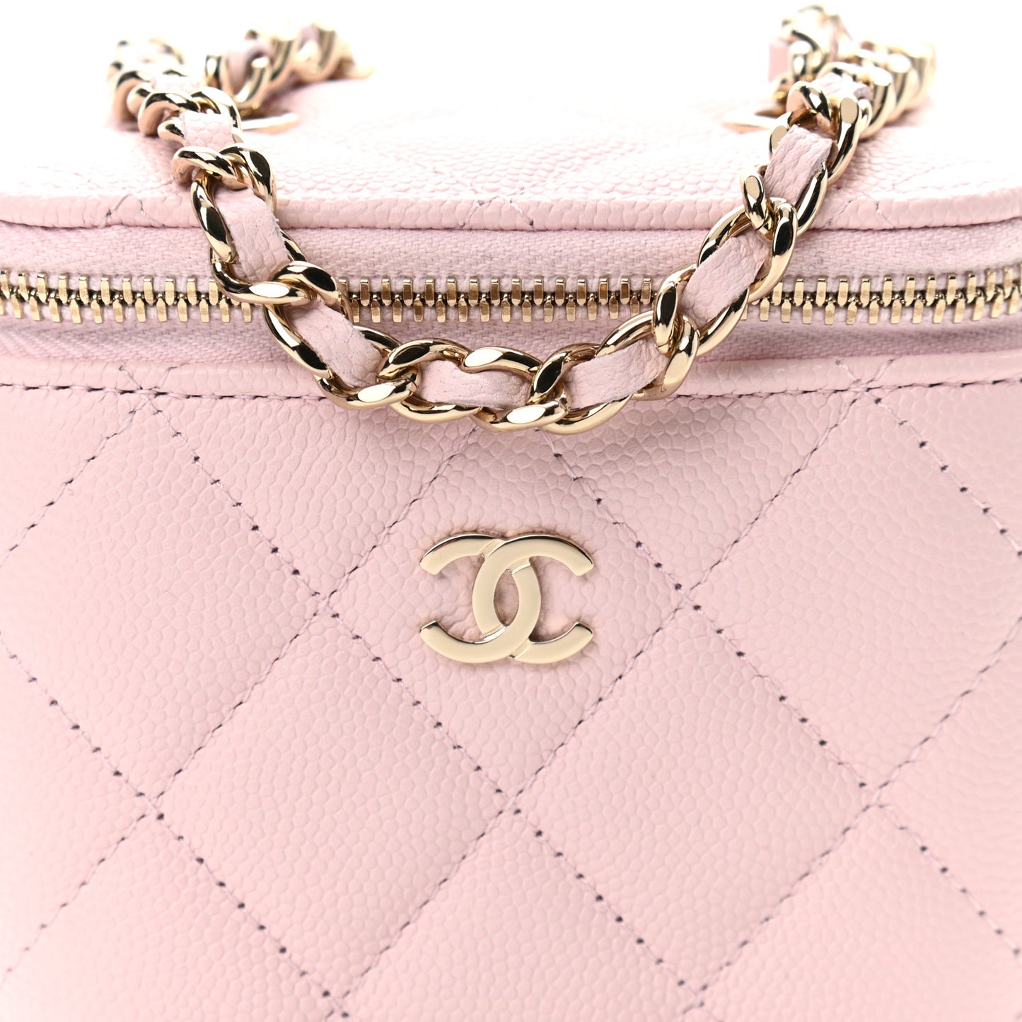 Caviar Quilted Mini Vanity Case With Chain Light Pink