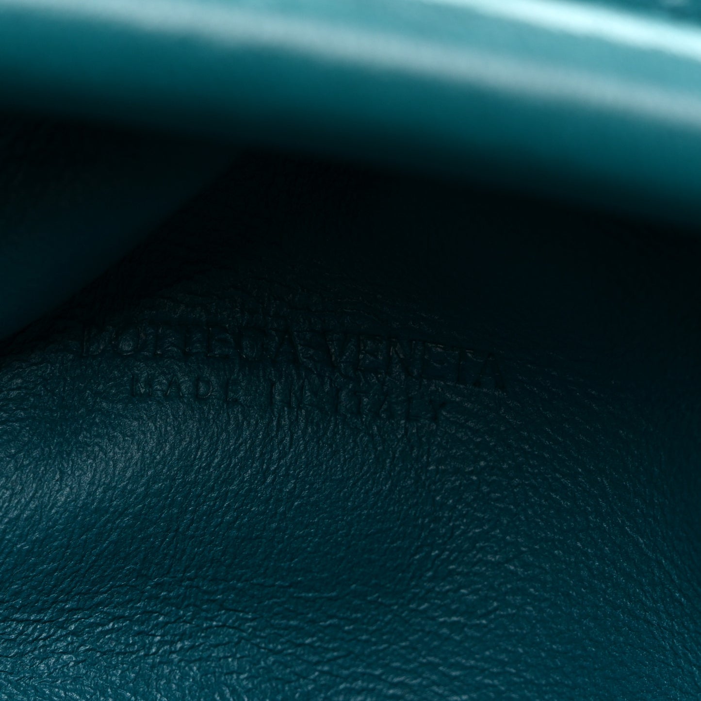 Nappa Intrecciato The Mini Pouch Mallard
