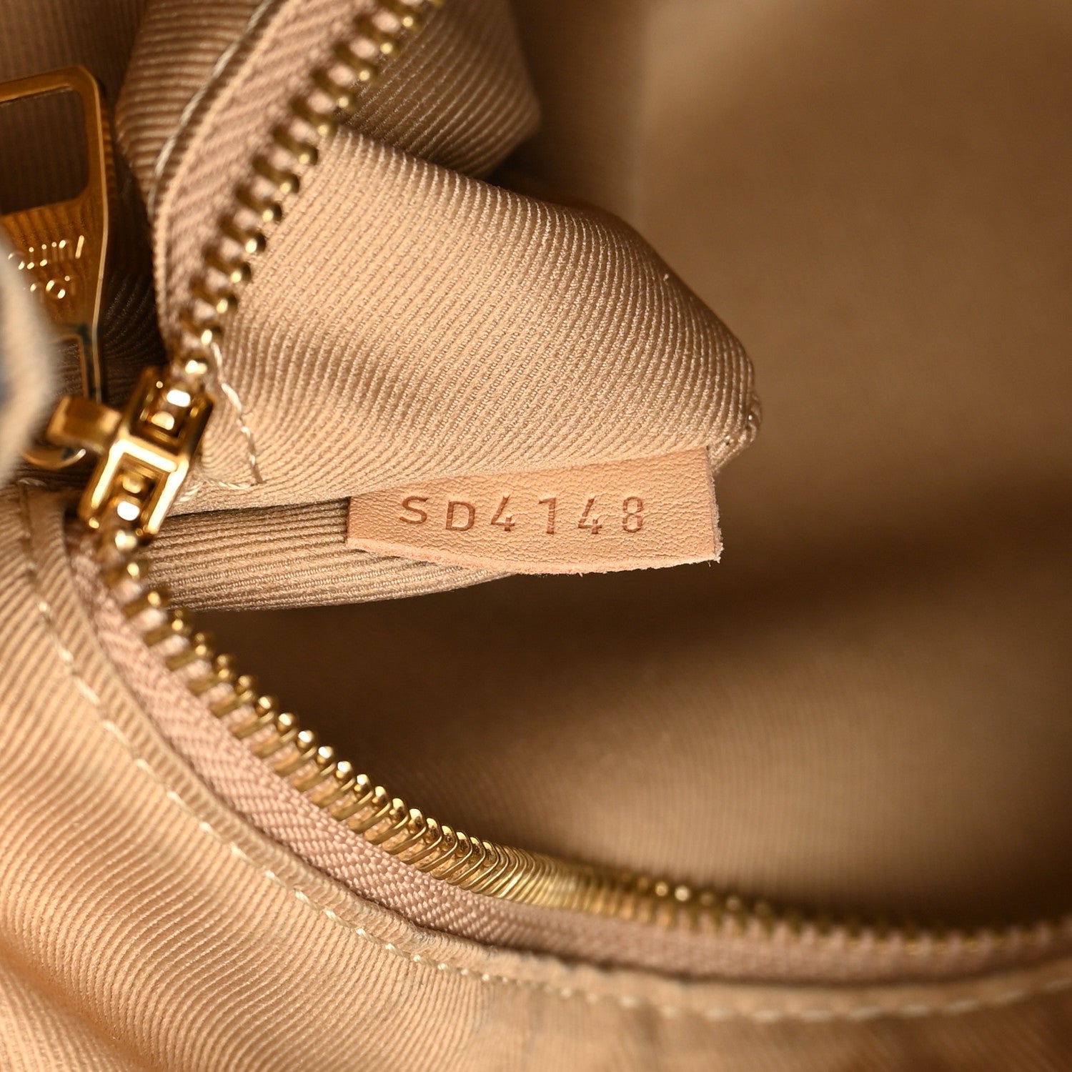Louis Vuitton Monogram Graceful PM 7 of 20