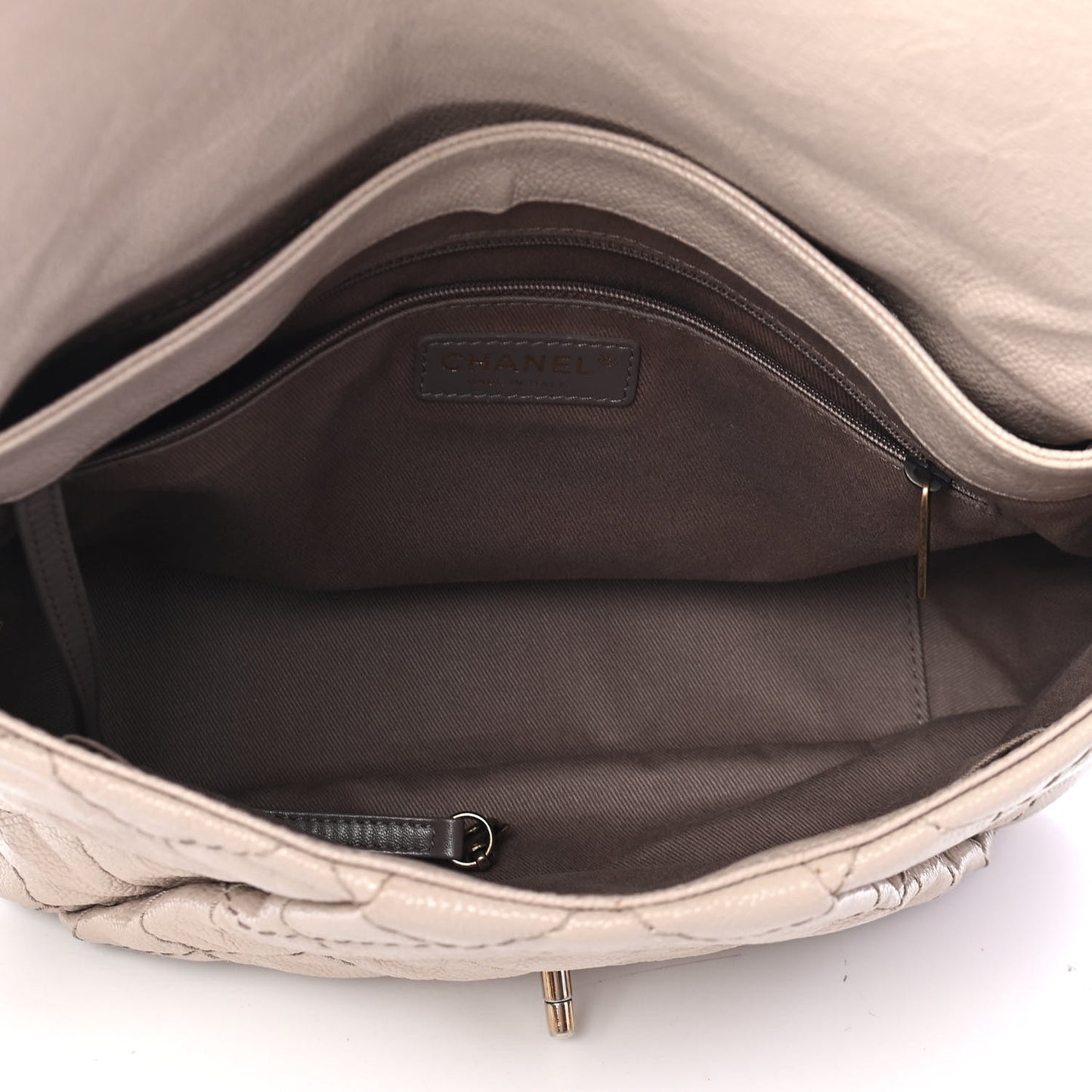 Crumpled Grained Calfskin Medium Coco Pleats Messenger Flap Light Beige