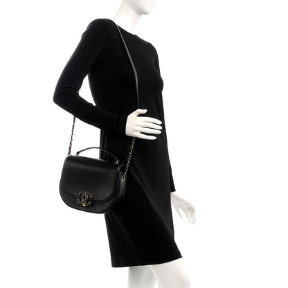 Chanel Shiny Calfskin Goatskin Quilted Medium Coco Curve Messenger Flap Black 2 of 8