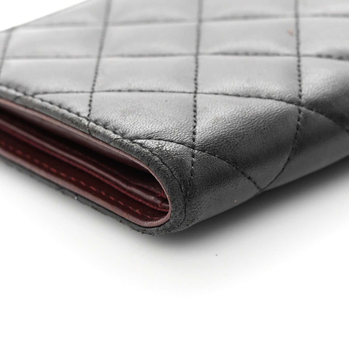 Lambskin Quilted Yen Wallet Black