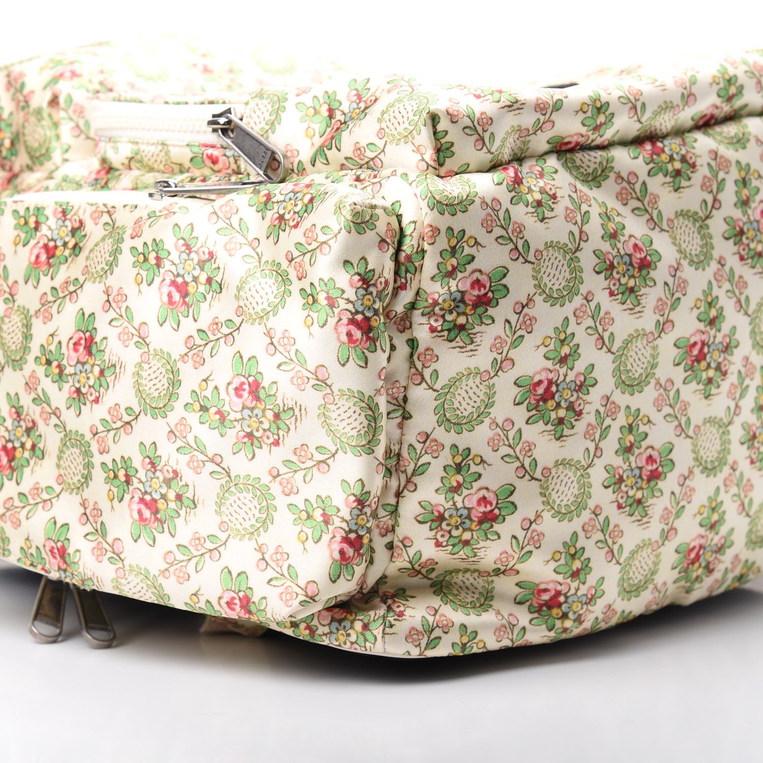 Gucci X MLB Satin Floral Print NY Yankees Patch Backpack Ivory Green 9 of 11