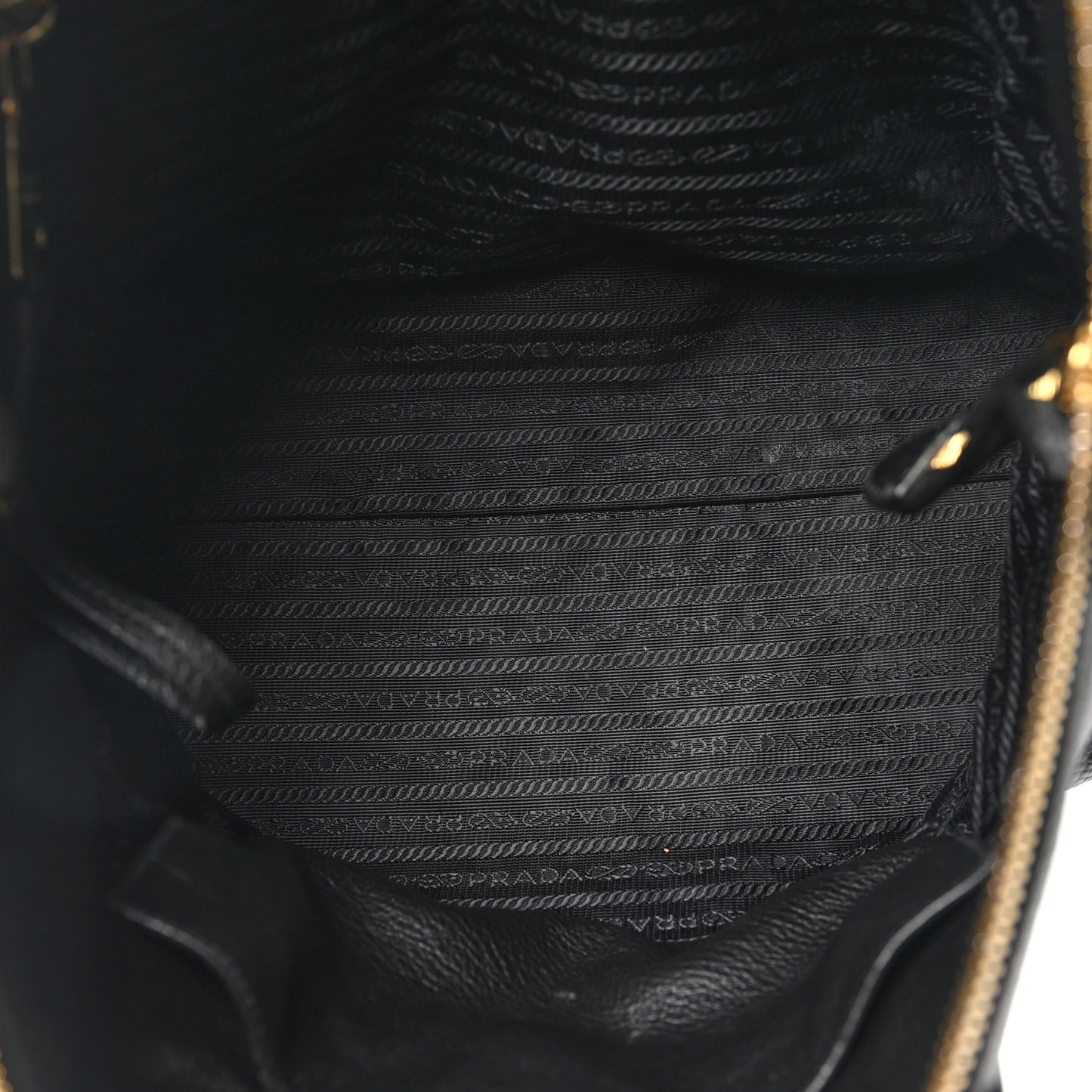 Vitello Daino Tote Black