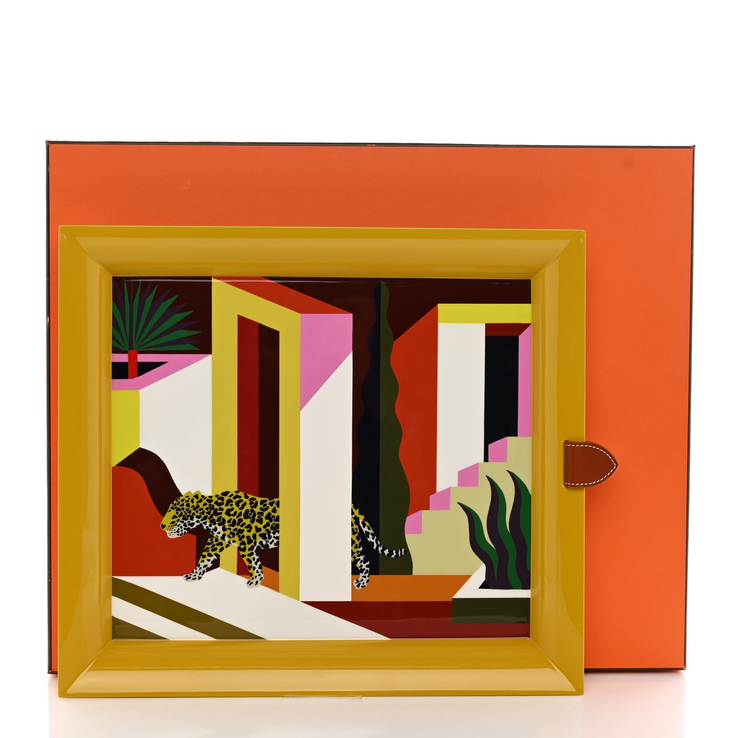 Lacquered Wood Taurillon Clemence Atrium Jaguar Dans Un Jardin Mexicain Tray