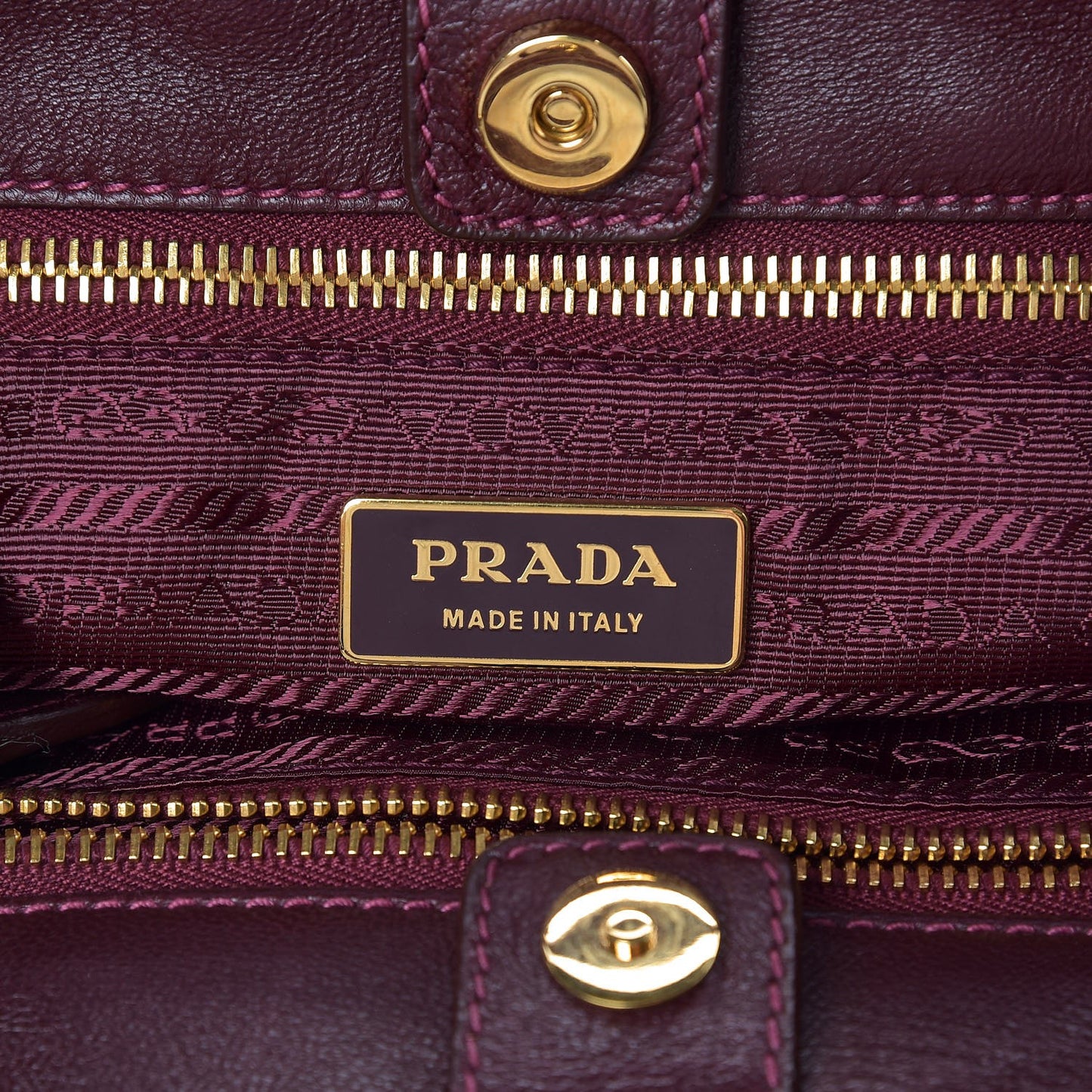 Nylon Tessuto Fiocco Bow Tote Wine