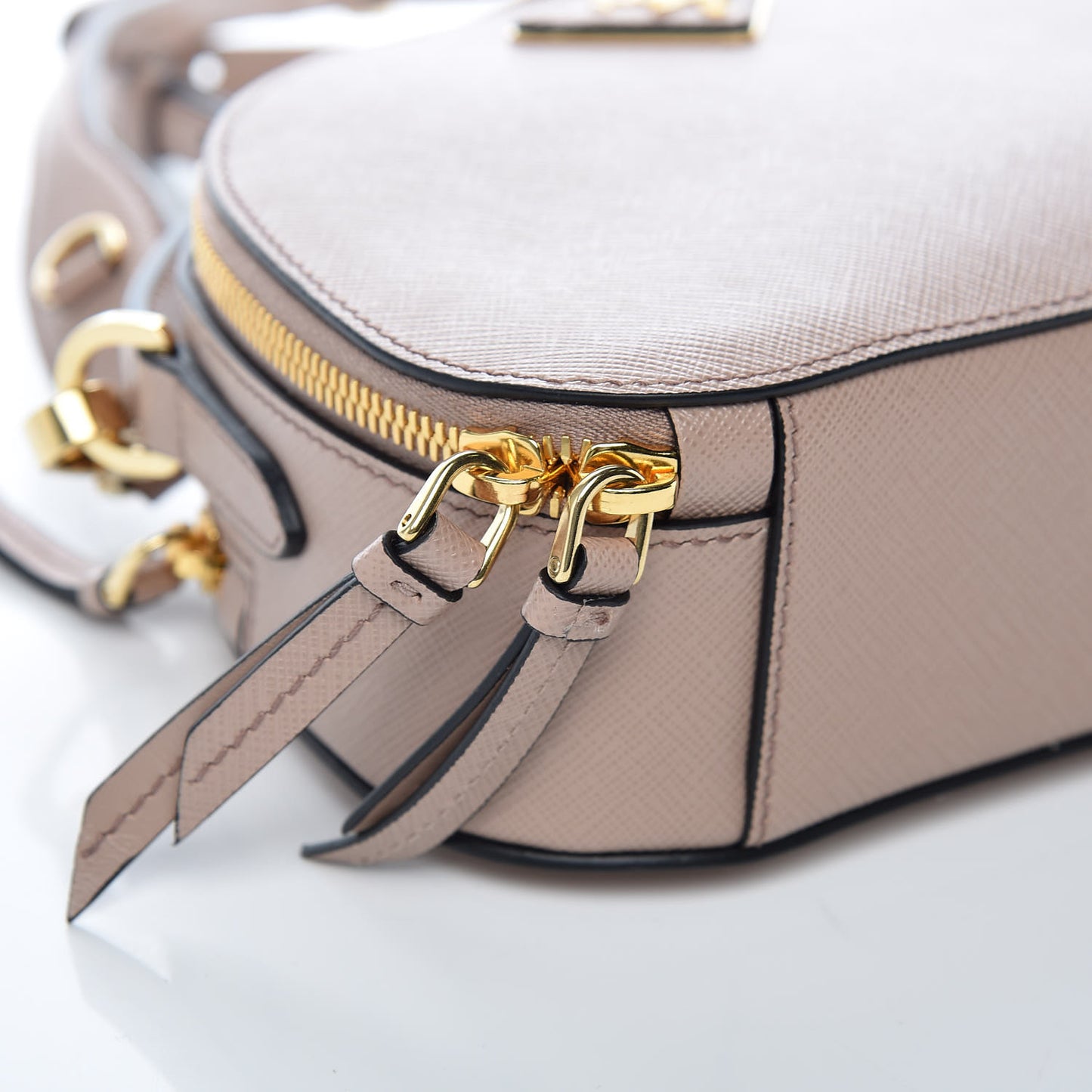 Saffiano Lux Odette Crossbody Cipria