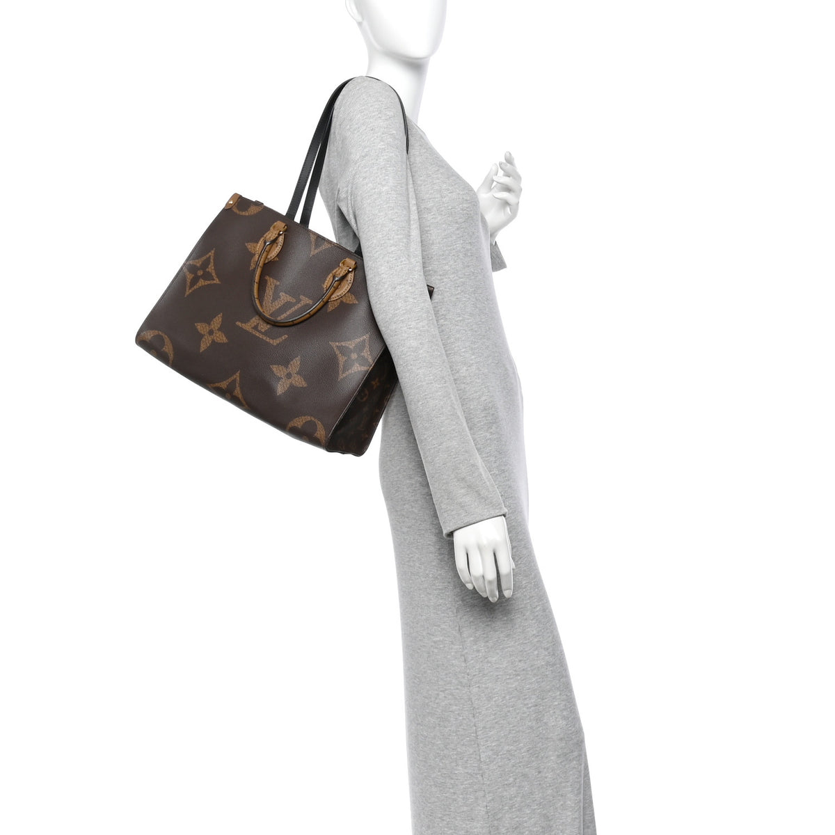 Louis Vuitton Reverse Monogram Giant Onthego MM 2 of 10