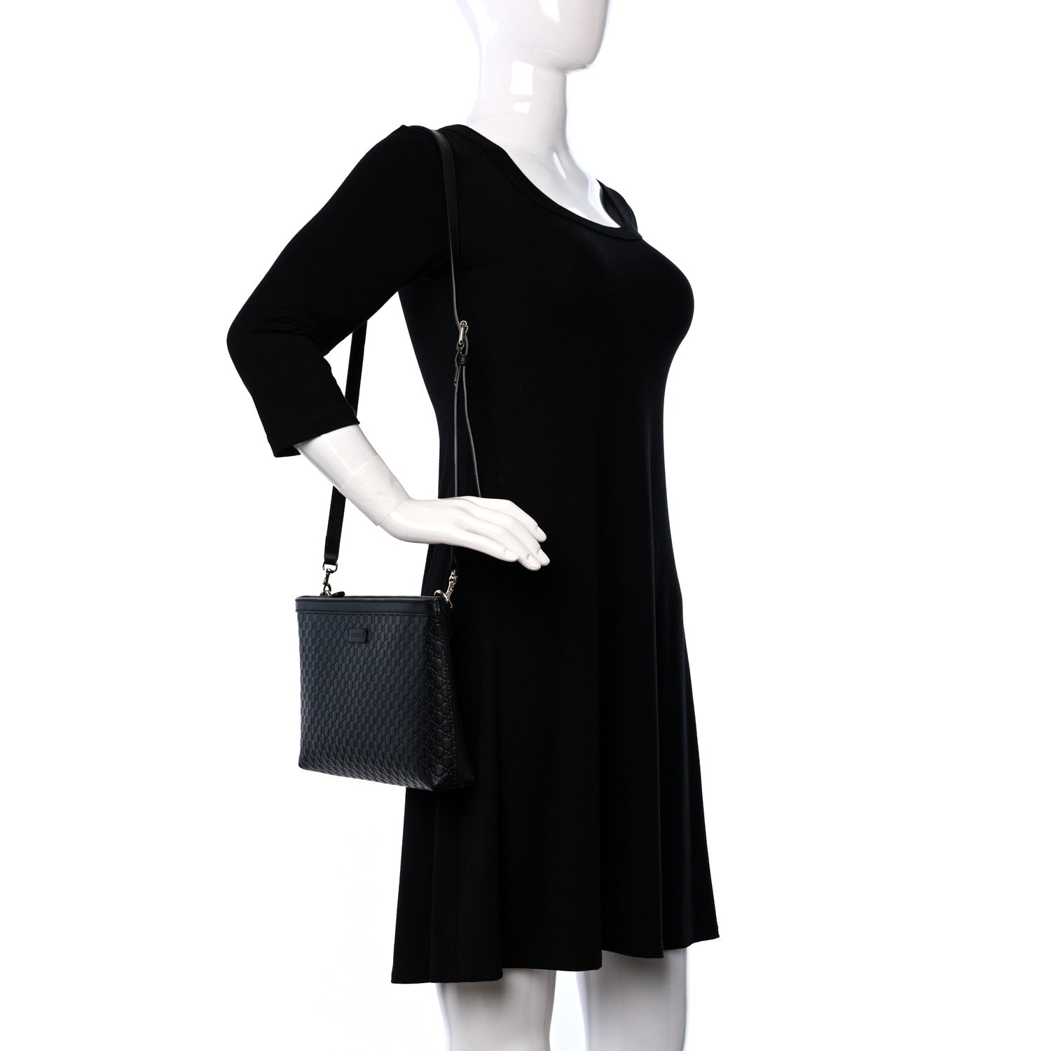 Gucci Microguccissima Flat Crossbody Black 2 of 9