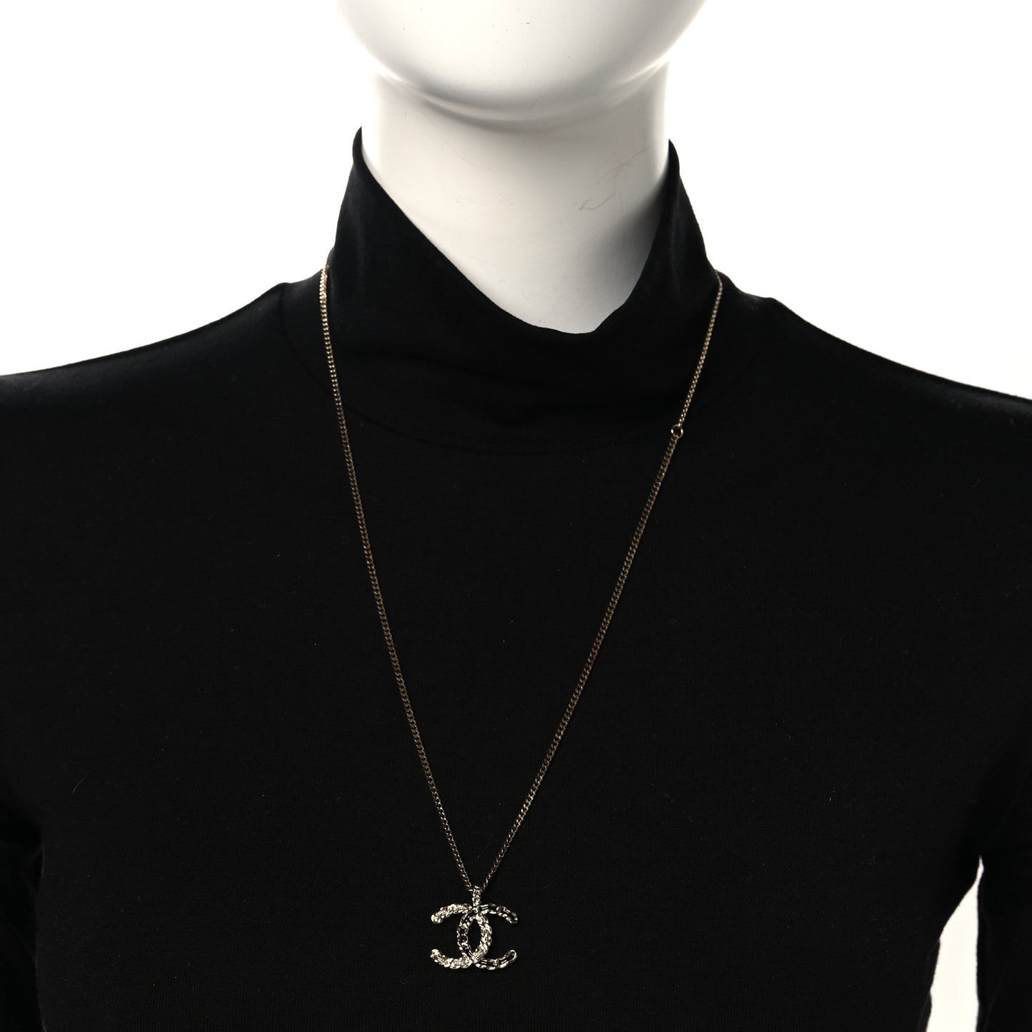 Enamel Metal Chain French New Wave CC Necklace Black Gold