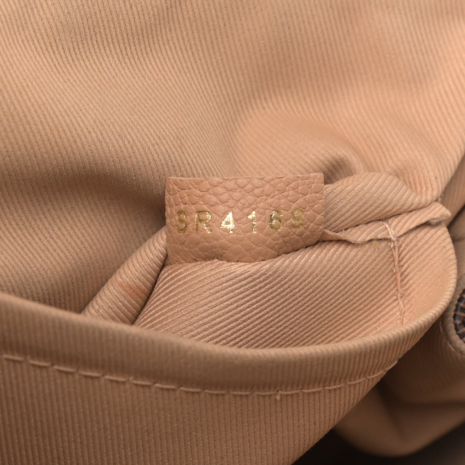 Louis Vuitton Damier Ebene Clapton Backpack Creme 7 of 14