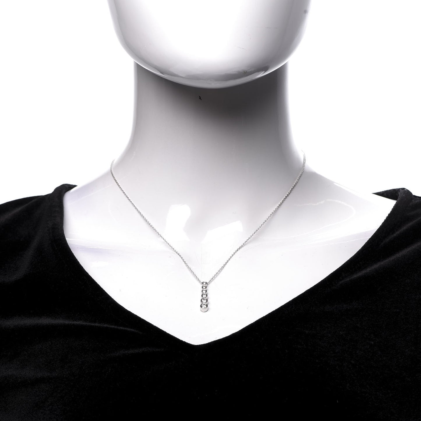 Platinum Diamond Jazz Graduated Drop Pendant Necklace