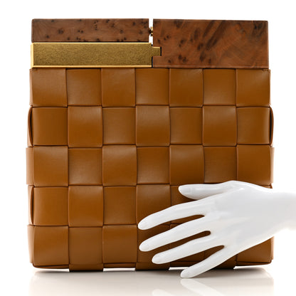 Bottega Veneta Nappa Intrecciato The Snap Clutch Camel Naturale 2 of 9