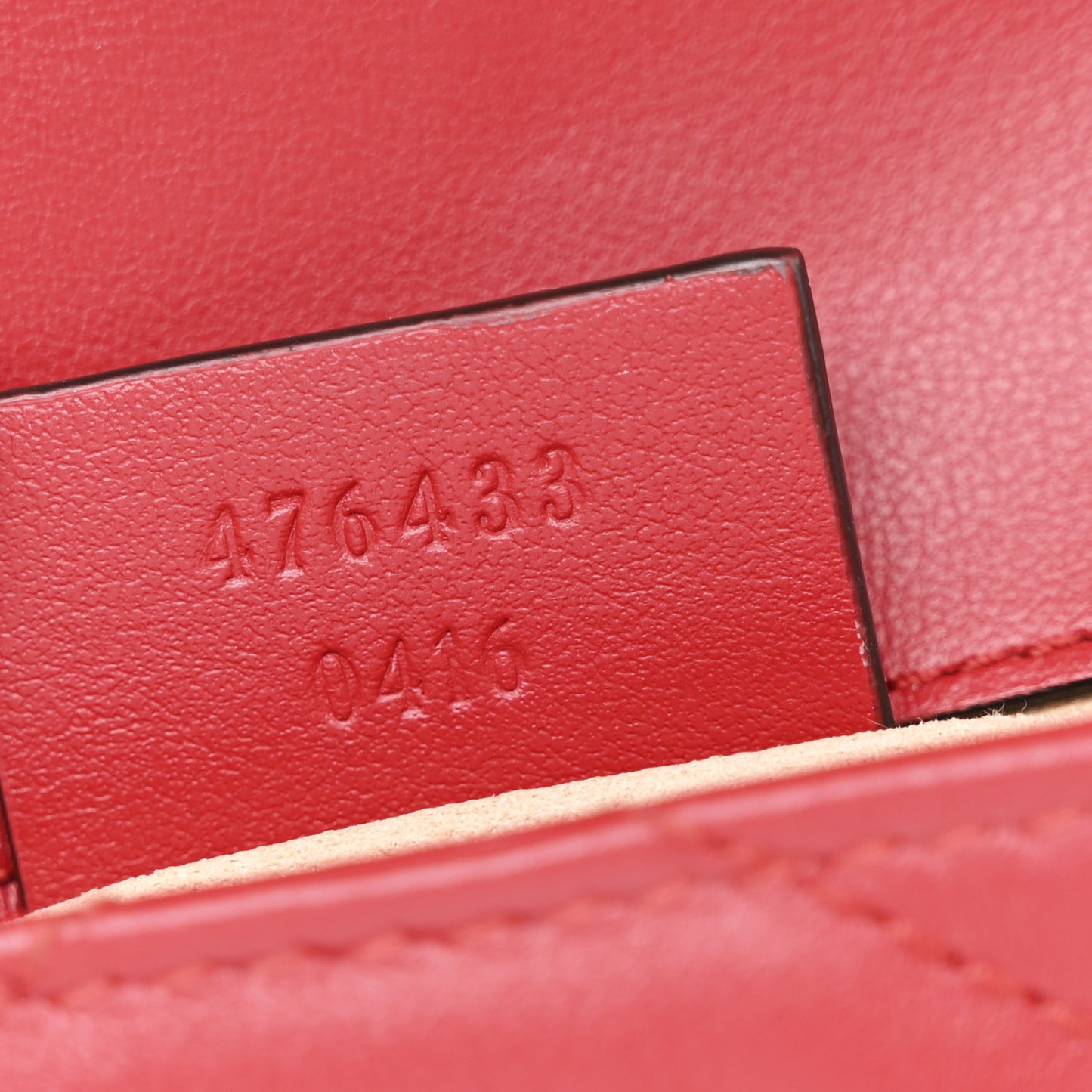 Calfskin Matelasse Super Mini GG Marmont Shoulder Bag Hibiscus Red
