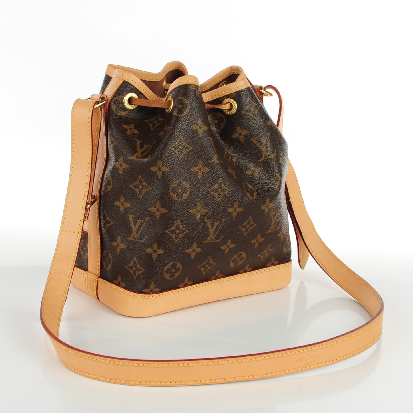 Monogram Noe BB