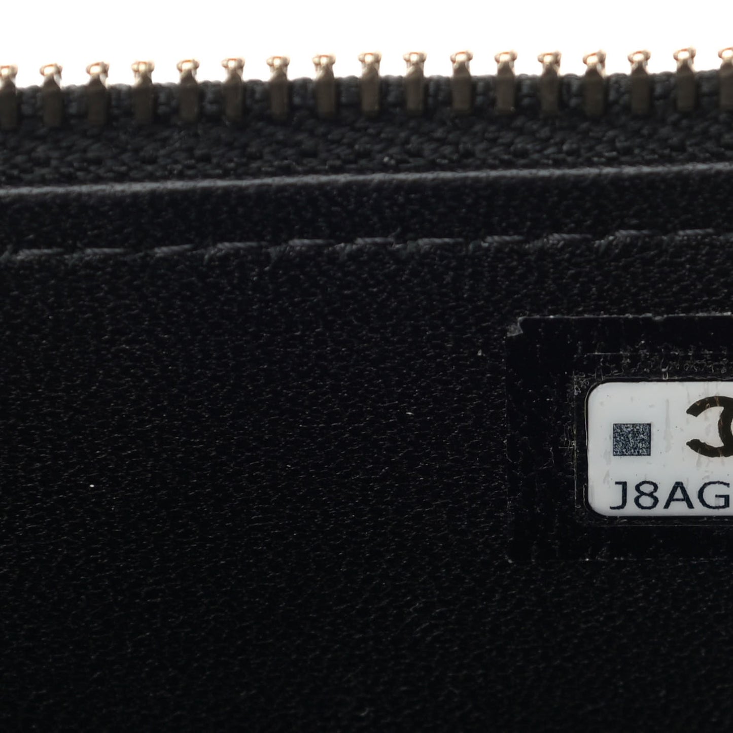 Lambskin Quilted Small Top Handle Vanity Case With Chain Black