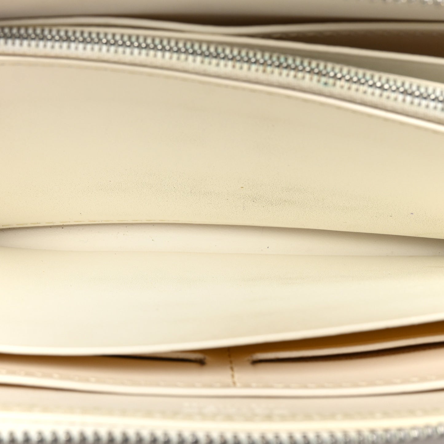 Goyardine Matignon Zip Around GM Wallet White
