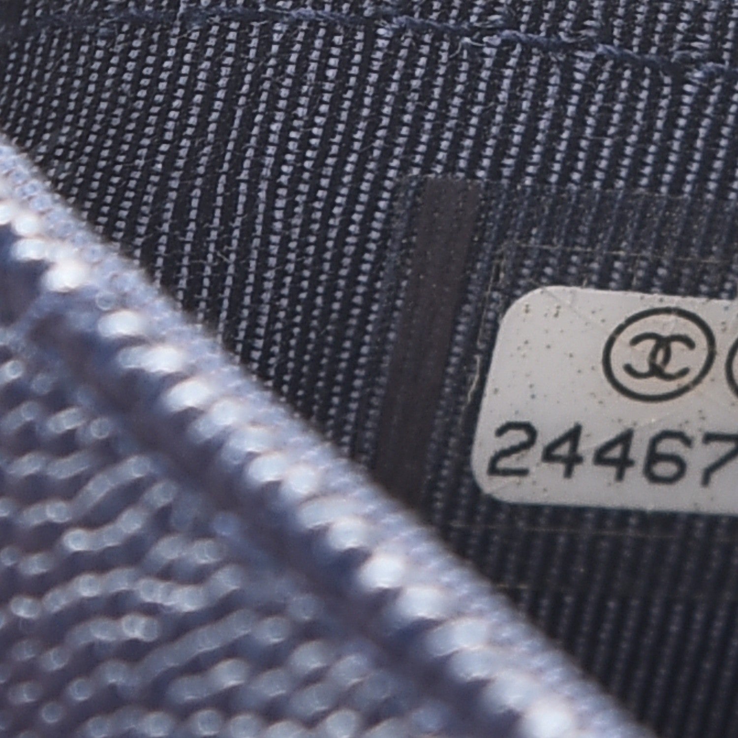 Chanel Caviar Quilted Card Holder Navy 8 of 10