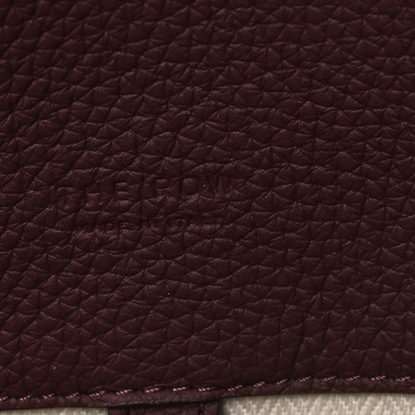 Matte Grained Calfskin Soft Margaux 15 Burgundy
