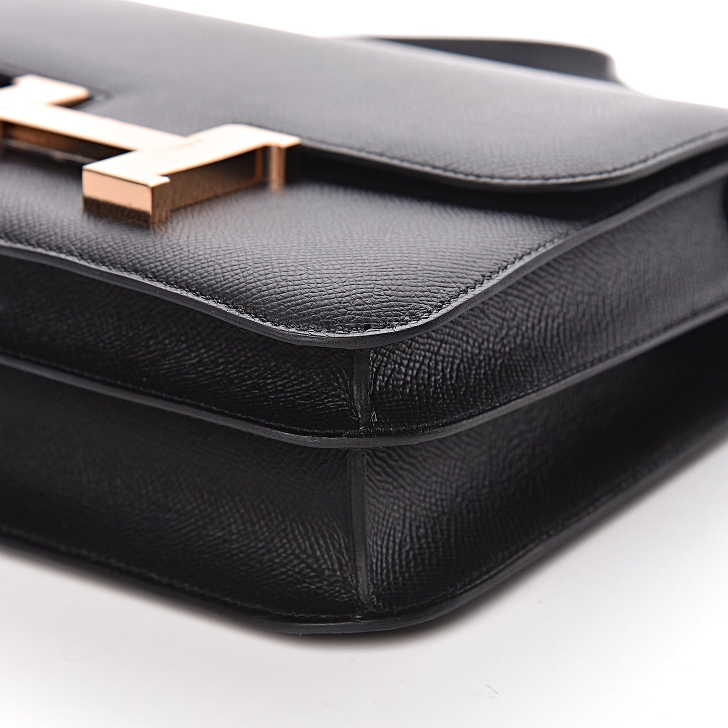 Epsom Constance 24 Black