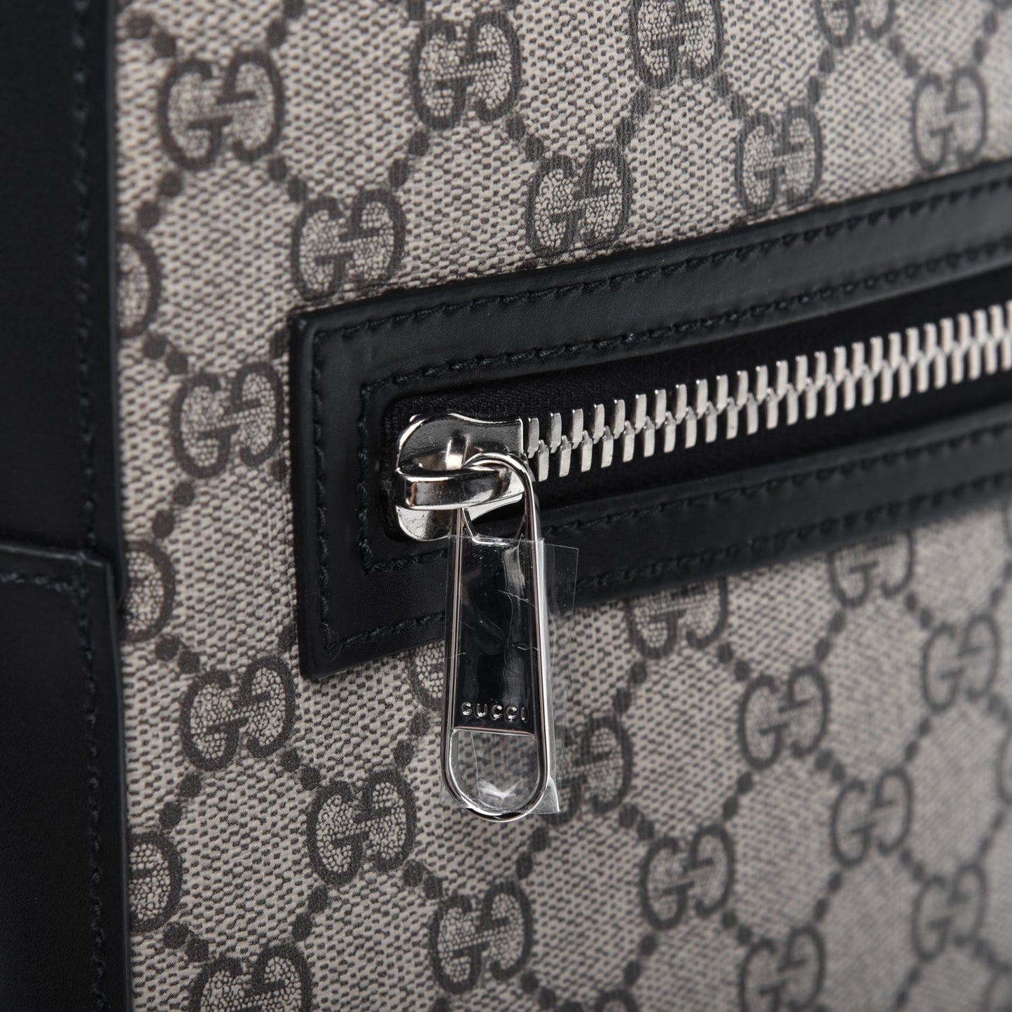 GG Supreme Monogram Flat Messenger Bag Black