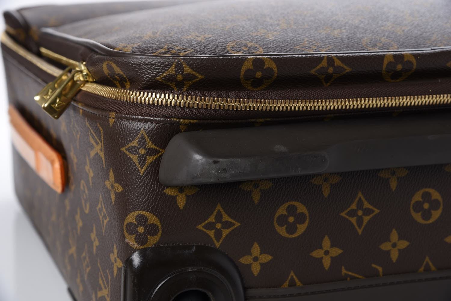 Louis Vuitton Monogram Pegase 55 Business 22 of 23