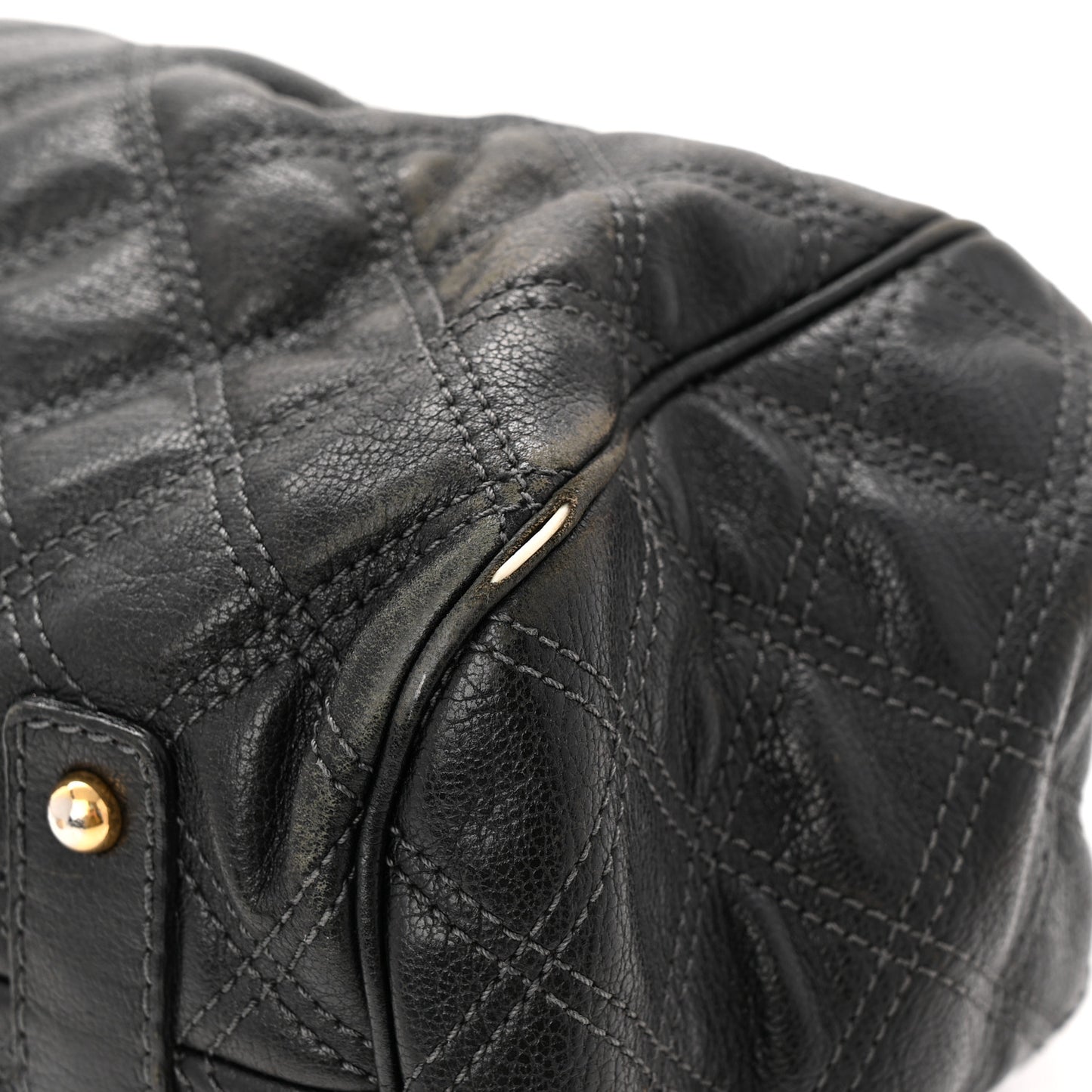 Calfskin Quilted Stam Black