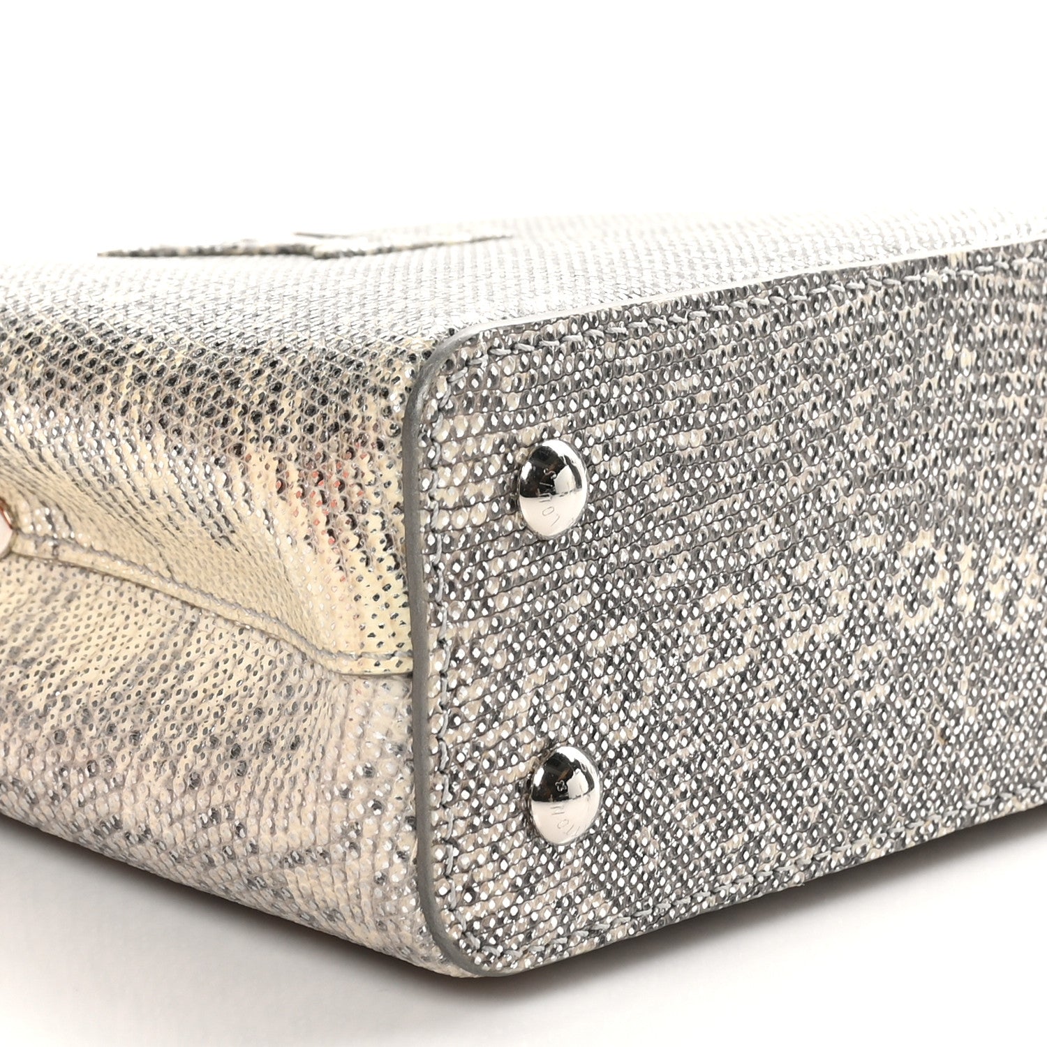 Louis Vuitton Lizard Mini Capucines Argento 1717161 – FASHIONPHILE