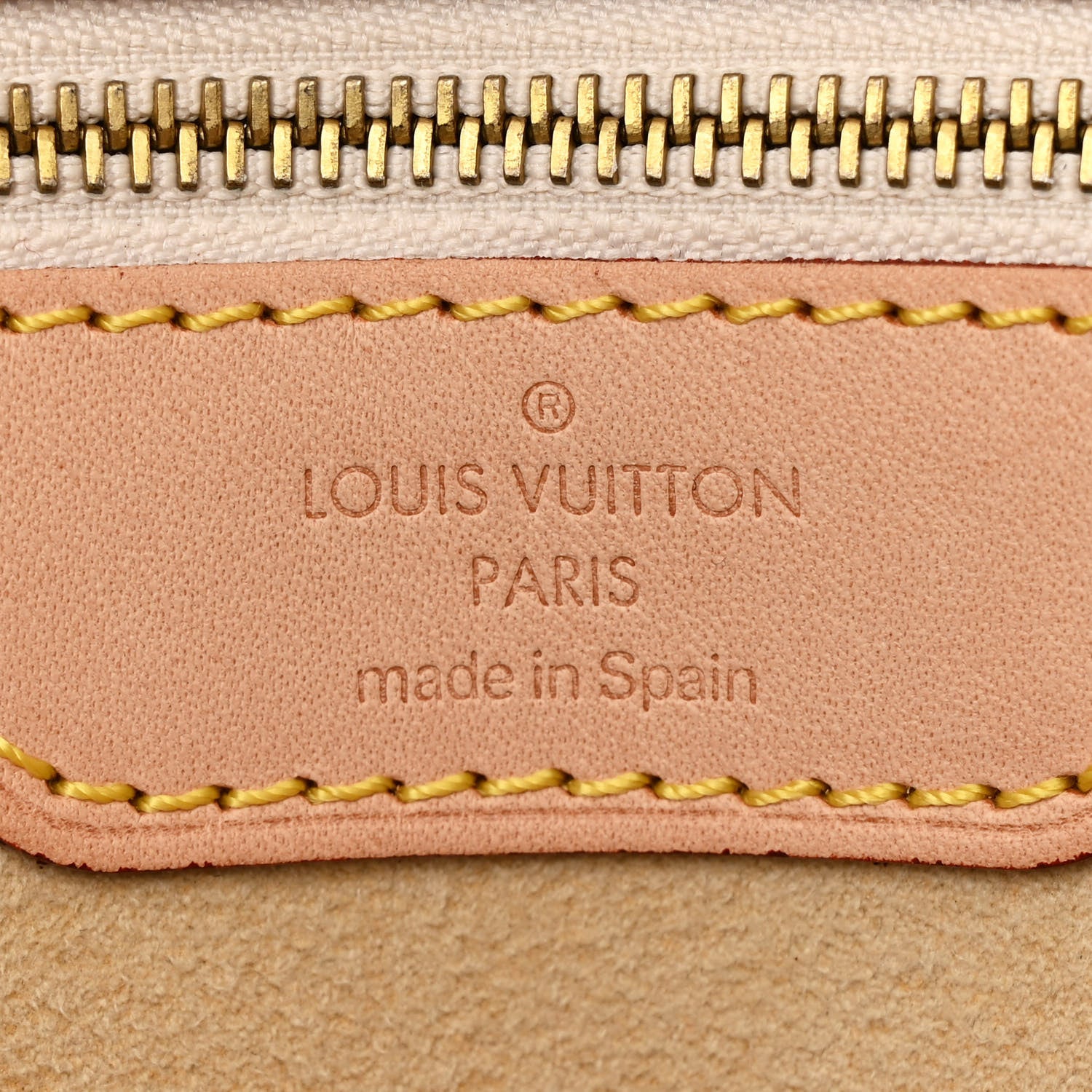 Louis Vuitton Damier Azur Hampstead MM 6 of 11