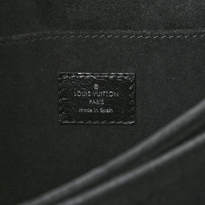 Louis Vuitton Reverse Monogram Giant Dauphine MM 6 of 7