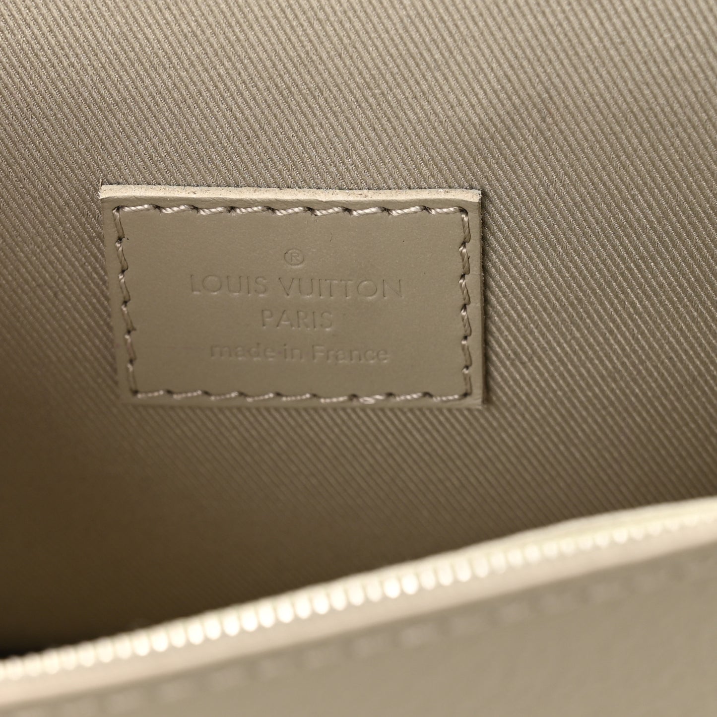 Calfskin Aerogram Fastline Wearable Wallet Sage