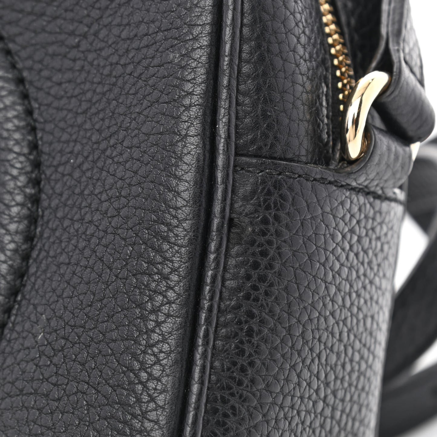 Pebbled Calfskin Small Soho Disco Bag Black