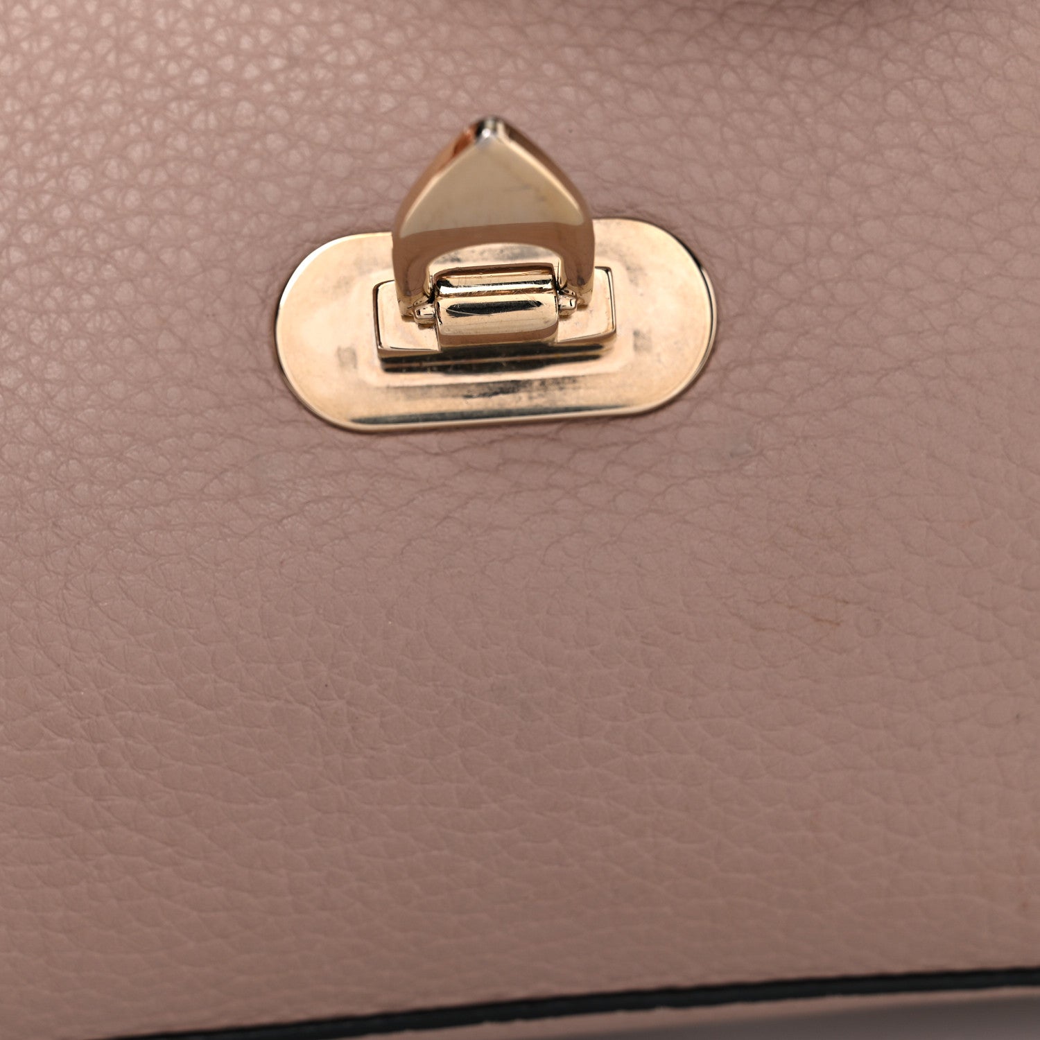 Valentino Garavani Pebbled Calfskin Medium Rockstud Flip Lock Crossbody Bag Poudre 17 of 20