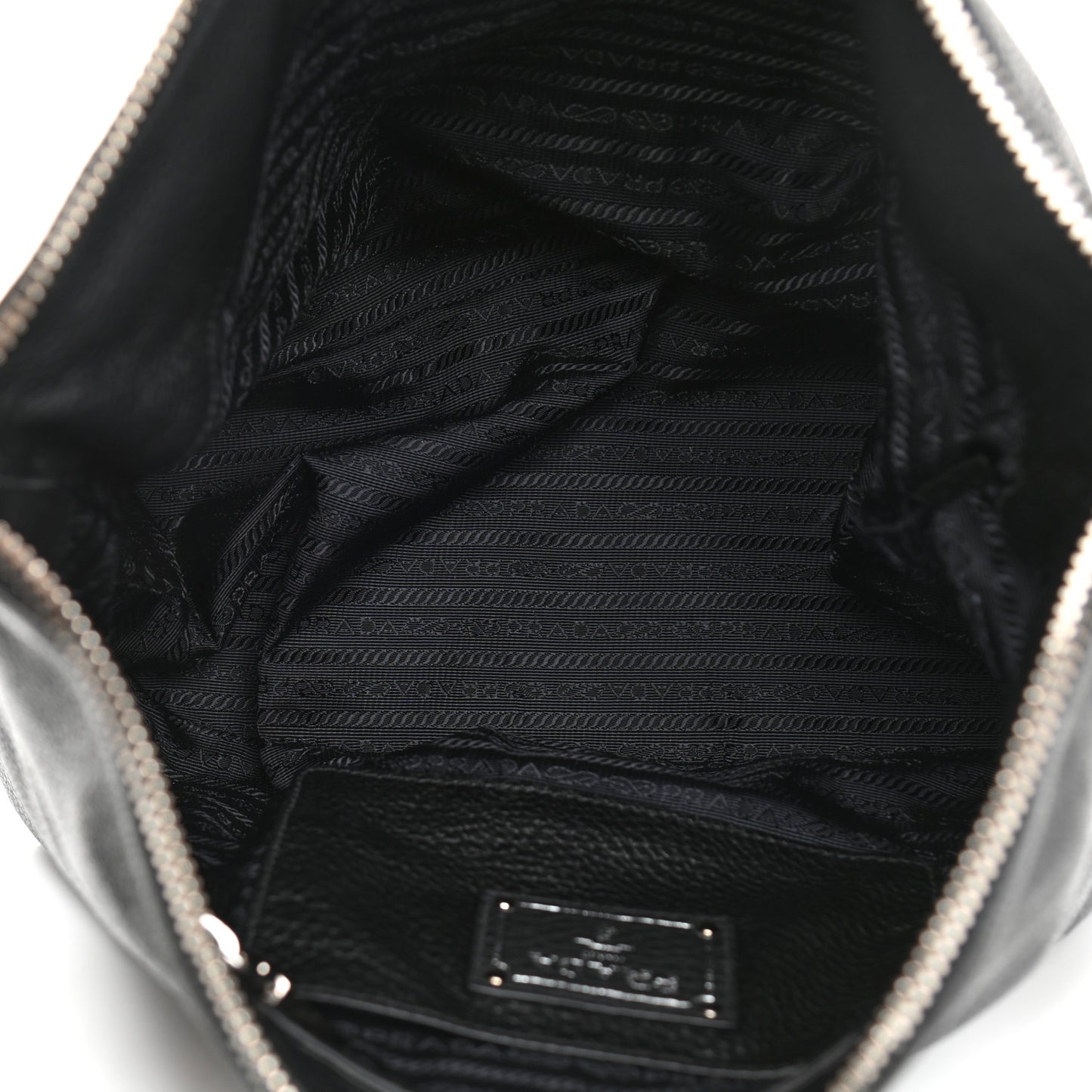 Vitello Daino Hobo Black