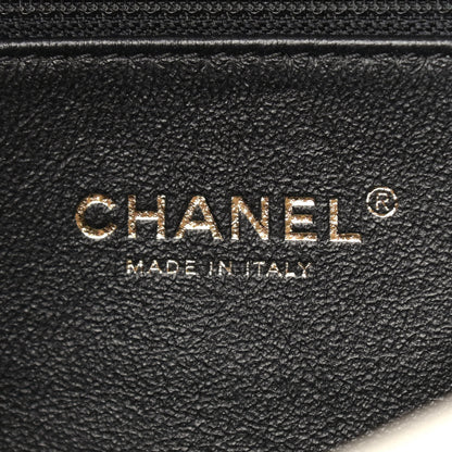 Chanel Caviar Quilted Medium CC Filigree Flap White Black 5 of 12